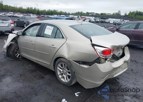 2015 Chevrolet Malibu 1Lt из США, поврежденный, VIN 1G11C5SL8FF106033